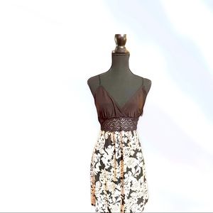 Black and white floral intimate sleeping dress